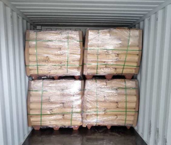 High-capacity storage unit | Flooring boxes on presswood pallets | Maximizing vertical warehouse space