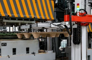 On-site industrial pulp molding transfer robot with linear gantry, cable chain, and multi-cavity trays